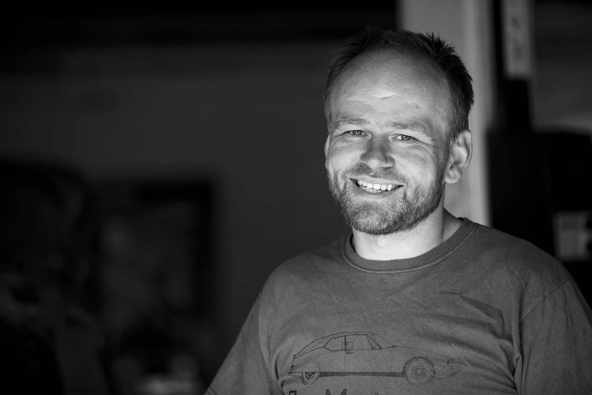 Hans Koefoed Jacobsen i værkstedet